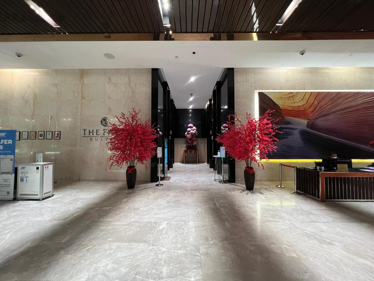 Amazing Pool By Platinum Suites Klcc Kuala Lumpur Ngoại thất bức ảnh