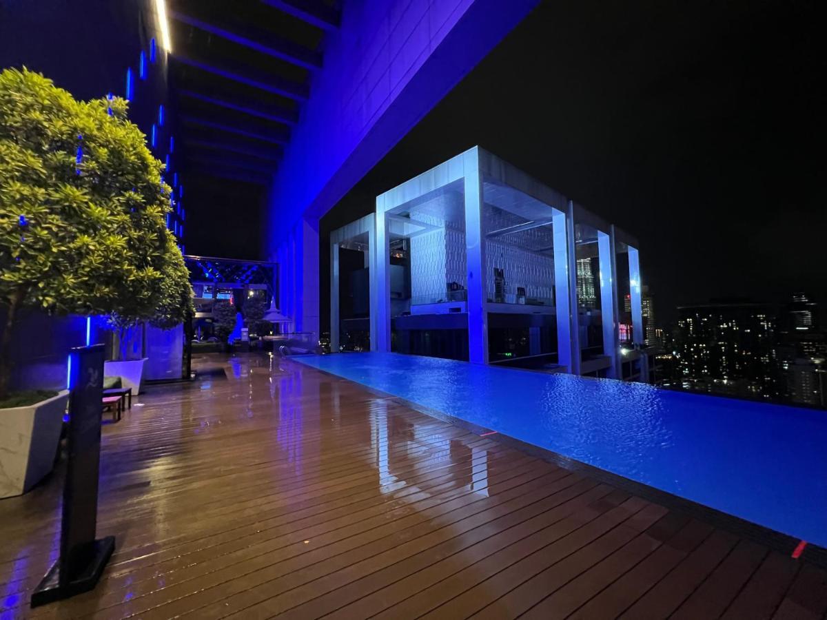 Amazing Pool By Platinum Suites Klcc Kuala Lumpur Ngoại thất bức ảnh